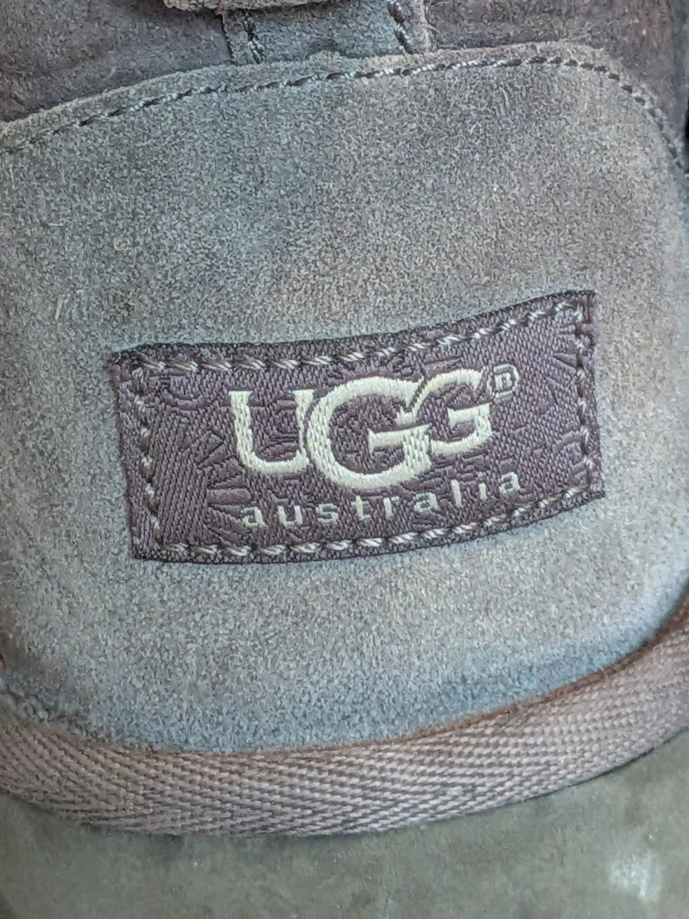 UGG kids classic